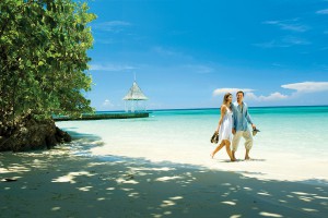 HQ_Sandals-Barbados-couple-300x200