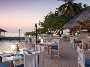 Four-Seasons-Resort-Maldives13-300x225