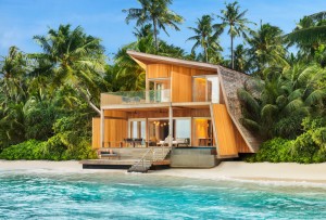 The-St.-Regis-Maldives-Vommuli-Resort2-300x203